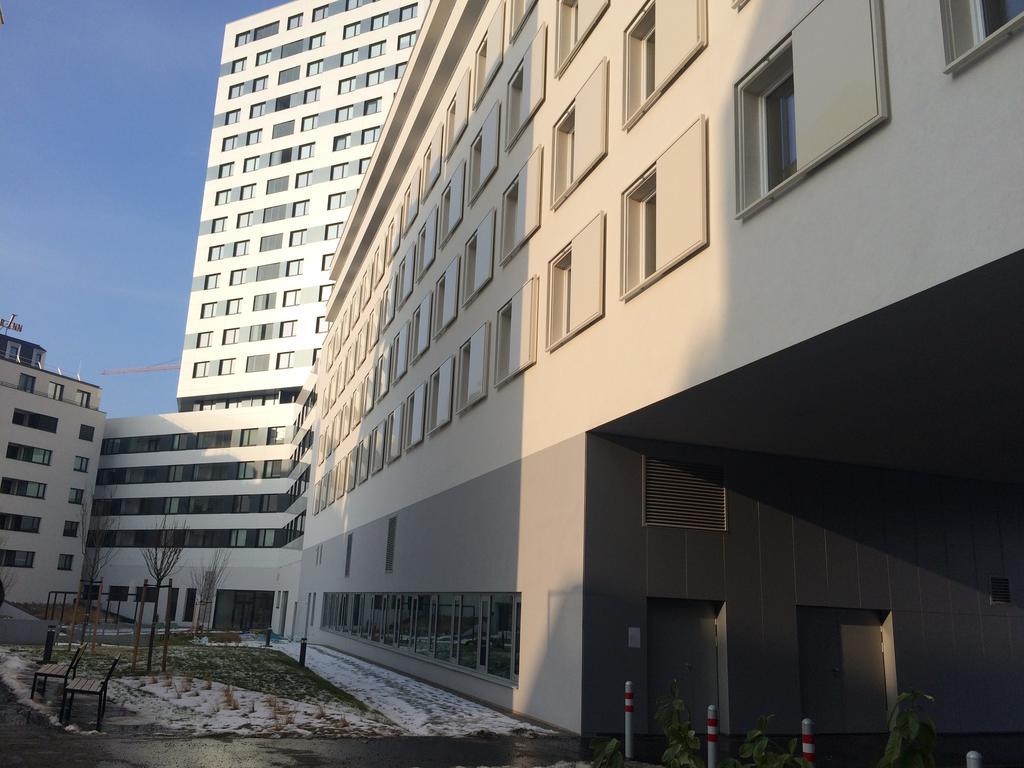 Vienna Hauptbahnhof Apartments 4 ภายนอก รูปภาพ